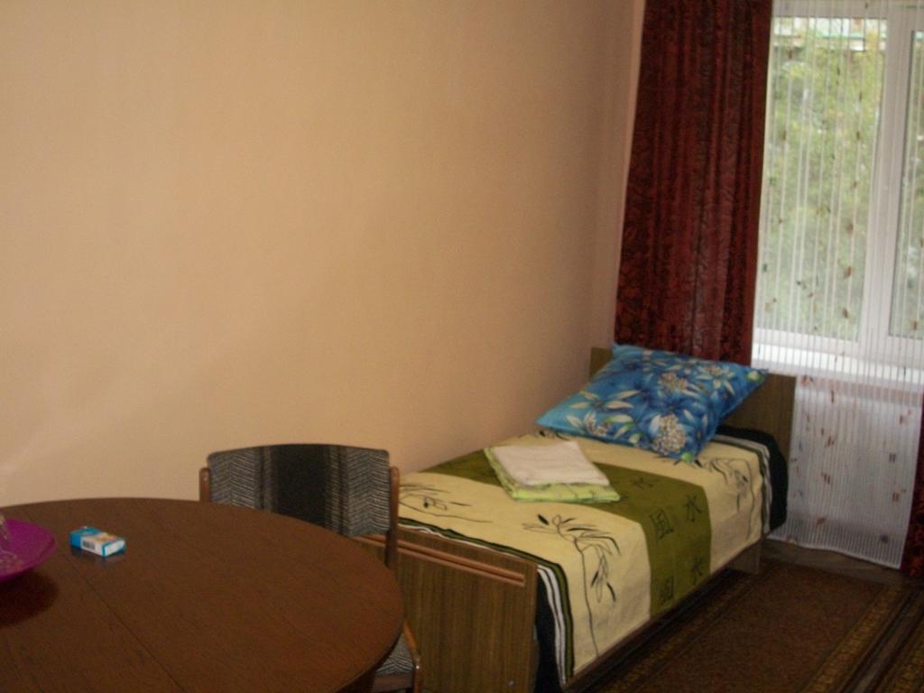 Hotel Pivdennyi Oleksandriia Quarto foto